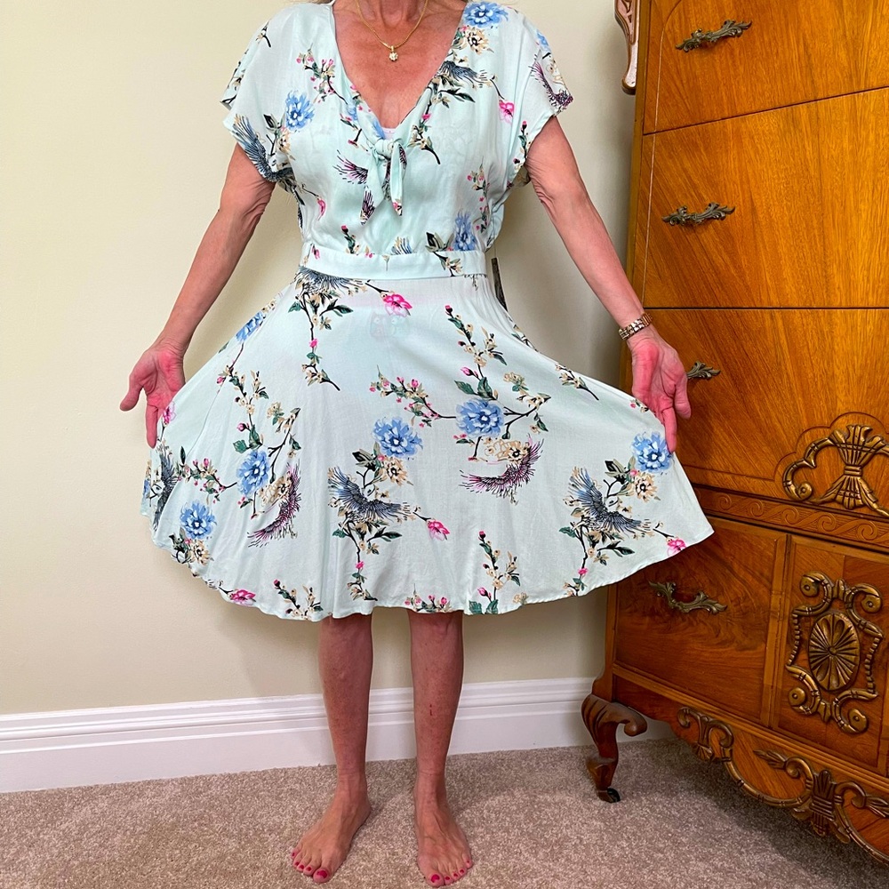 BNWT WOMEN'S ONE HEART MINT GREEN FLORAL BOW DRESS